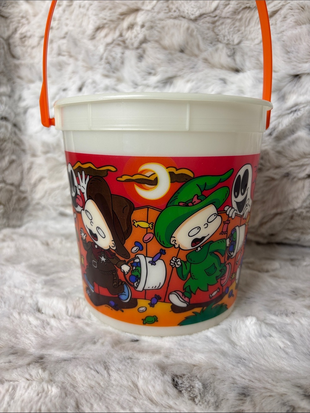 Old Blockbuster Rugrats Glow In The Dark Halloween Treat Buckets. Set of 2